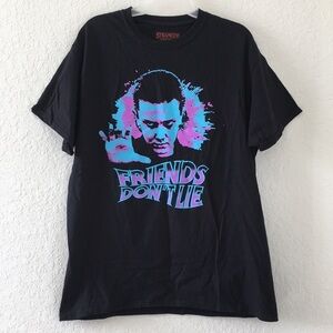 Men FRIENDS DON’T LIE Shirt size L